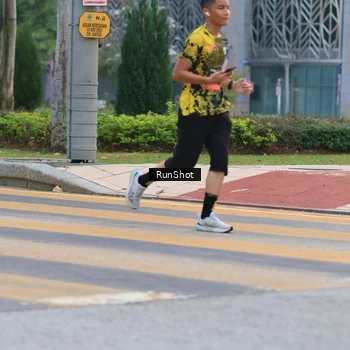 Runner Photo 6986940