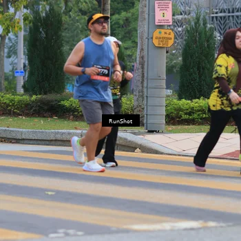 Runner Photo 6986961