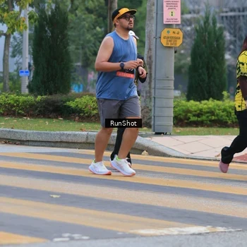 Runner Photo 6986965