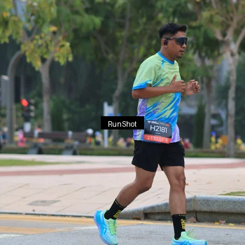 Runner Photo 6986974