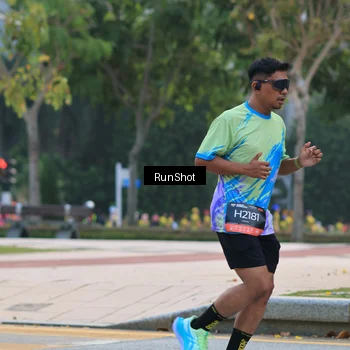 Runner Photo 6986976