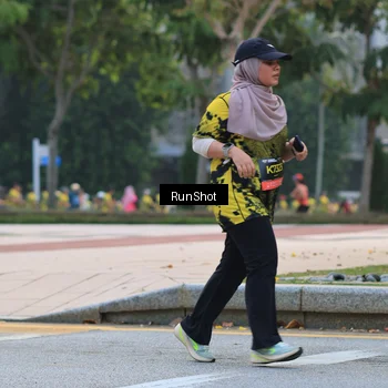 Runner Photo 6986979