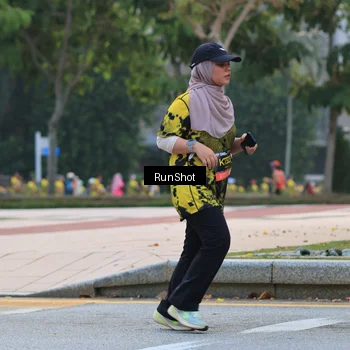 Runner Photo 6986980