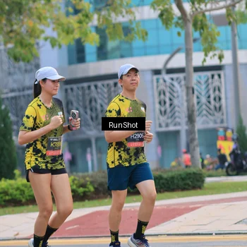 Runner Photo 6986985