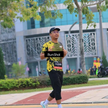 Runner Photo 6986991