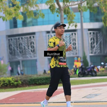 Runner Photo 6986996