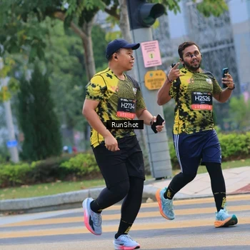 Runner Photo 6987009