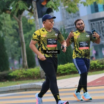 Runner Photo 6987020