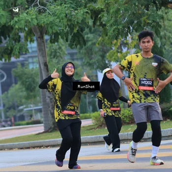 Runner Photo 6987043