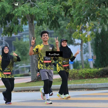 Runner Photo 6987044