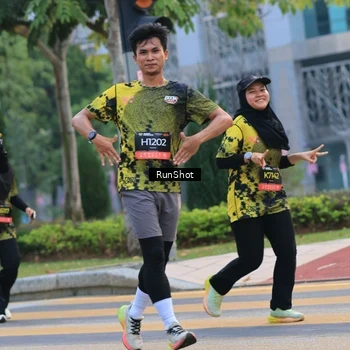 Runner Photo 6987046
