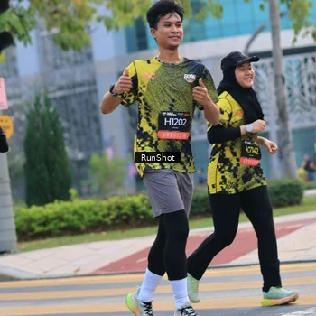 Runner Photo 6987056