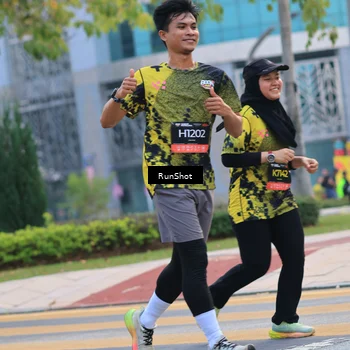 Runner Photo 6987058