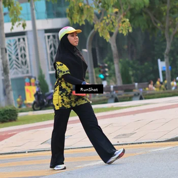 Runner Photo 6987068