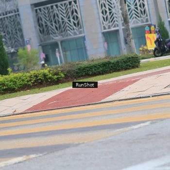 Runner Photo 6987077