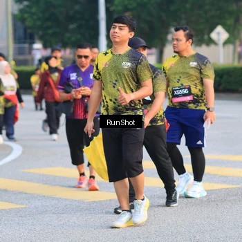 Runner Photo 6987106