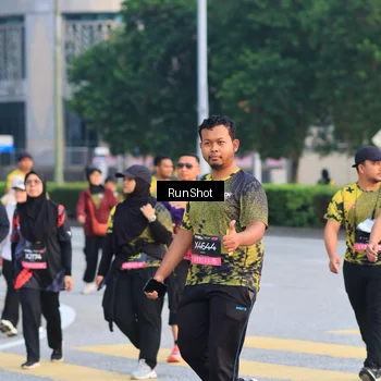 Runner Photo 6987107