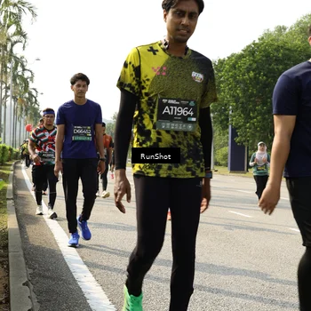 Runner Photo 6987181