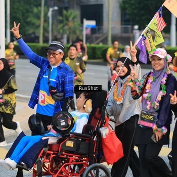 Runner Photo 6987217