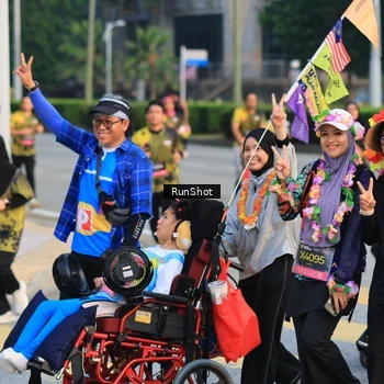 Runner Photo 6987218