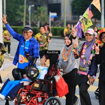 Runner Photo 6987220