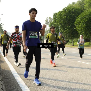 Runner Photo 6987228