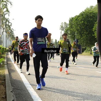 Runner Photo 6987230