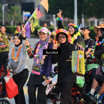 Runner Photo 6987234