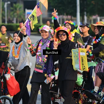 Runner Photo 6987239