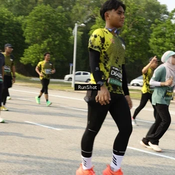 Runner Photo 6987285