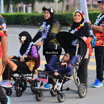 Runner Photo 6987304