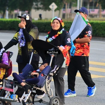 Runner Photo 6987322
