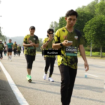 Runner Photo 6987411