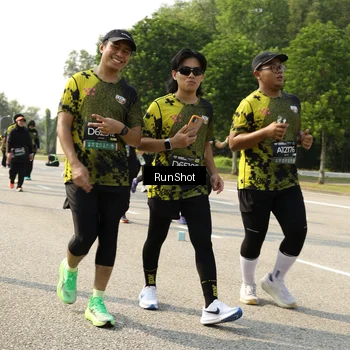 Runner Photo 6987460