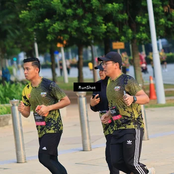 Runner Photo 6987475