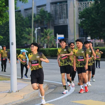 Runner Photo 6987477