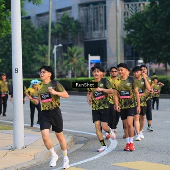 Runner Photo 6987507