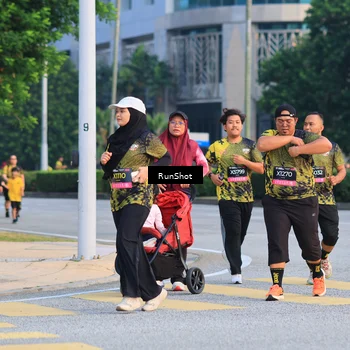 Runner Photo 6987536