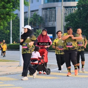 Runner Photo 6987538