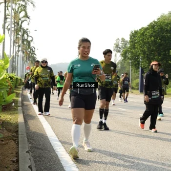 Runner Photo 6987539