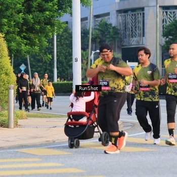 Runner Photo 6987548
