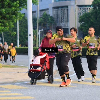 Runner Photo 6987561