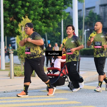 Runner Photo 6987564