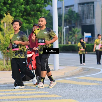 Runner Photo 6987569