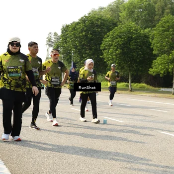 Runner Photo 6987613