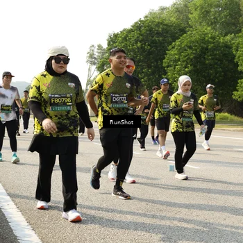Runner Photo 6987617
