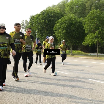 Runner Photo 6987621