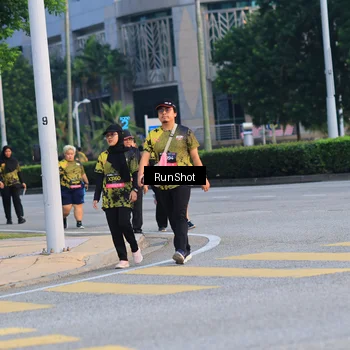 Runner Photo 6987632
