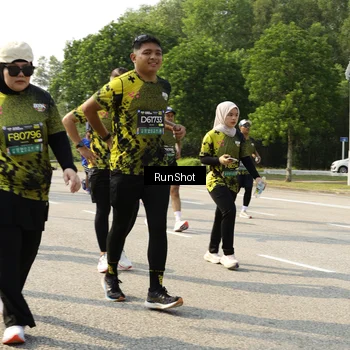Runner Photo 6987637