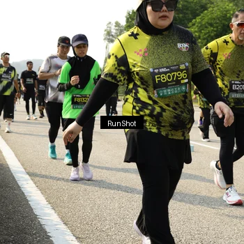 Runner Photo 6987638